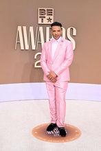 Jason Lee Bet Awards 2026 Soft Blush Pink Suit