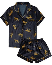 The Ultimatum Marry or Move On Hayley Dinaé Leopard Print Pajamas