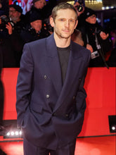 Jamie-Bell-Rosebush-Pruning-Event