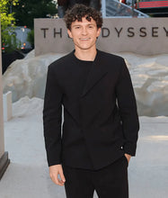 Tom-Holland-Black-Blazer 