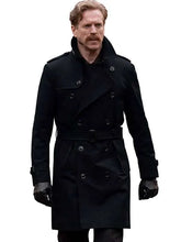The Runner 2026 black cotton coat with lapel collar